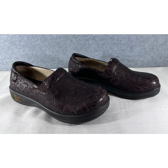 Alegria Women's sz 34 (US 4.5) Keli PRO Choco Emboss Paisley Clogs Nursing Shoes - Picture 2 of 9